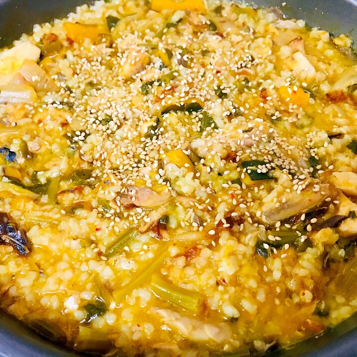 サバ缶で!カボチャ入りサバキムチ中華雑炊